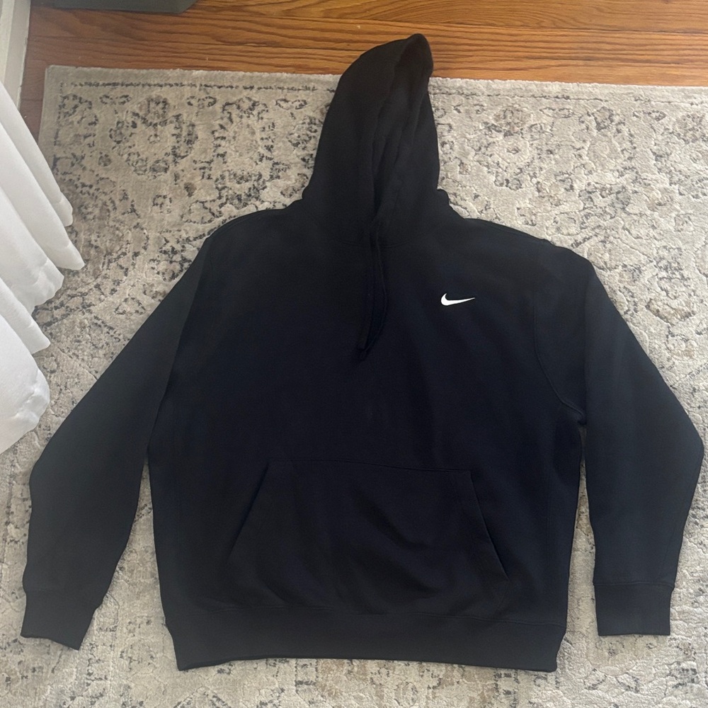 Nike Men’s Black Swoosh Pullover Hoodie
